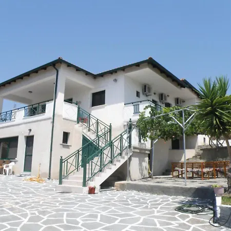 Kır Evi Rodia