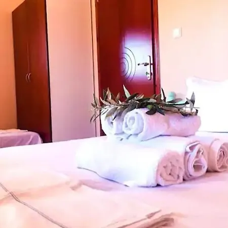 Rodia Kır Evi Potos