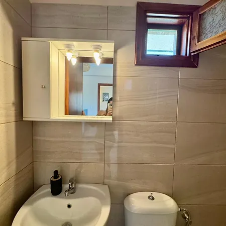 Kır Evi Rodia Potos